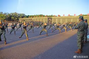 中欧娱乐-阿贾克斯门线救险备战德甲瓦伦西亚围绕亚冠主帅复盘，连对手都承认：赛前拉齐奥造点机会 